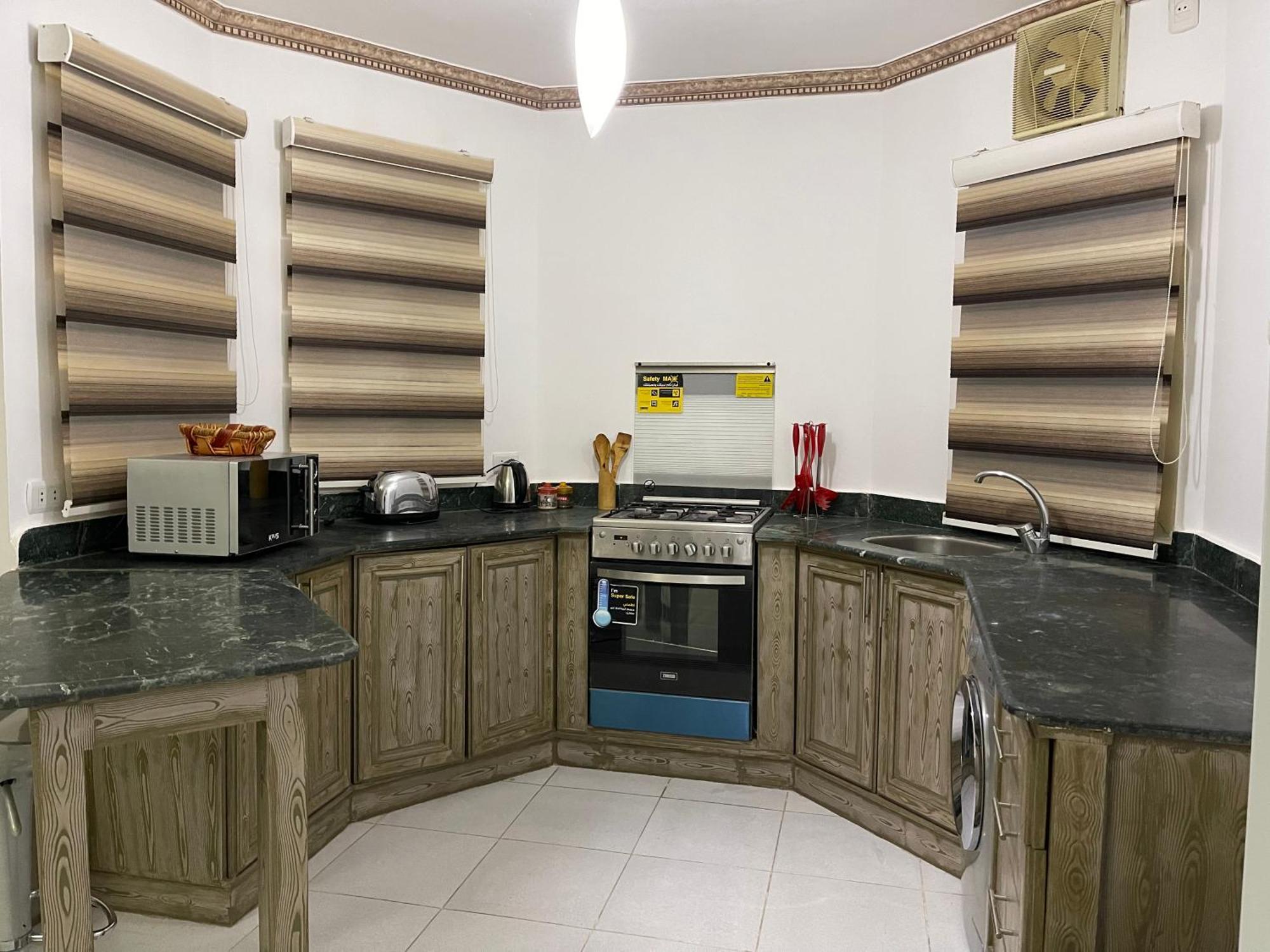 Apartment Regency Towers